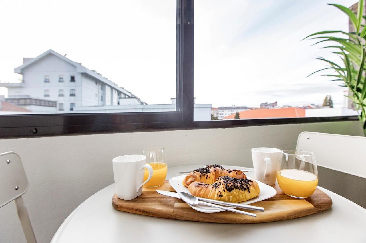 2Br Flat In Bonfim W/ Ac & Balcony By Lovelystay 포르투 외부 사진