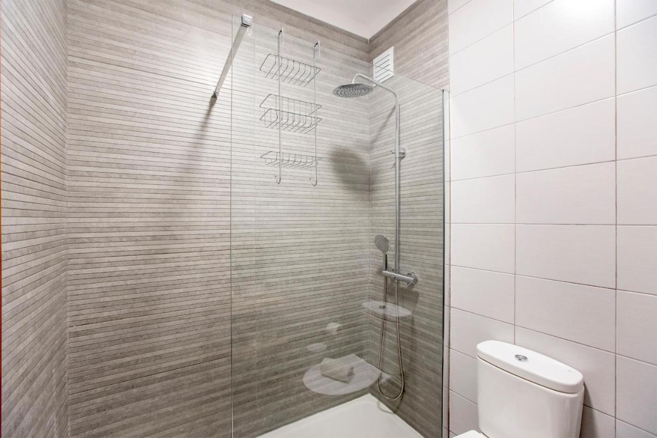 2Br Flat In Bonfim W/ Ac & Balcony By Lovelystay 포르투 외부 사진