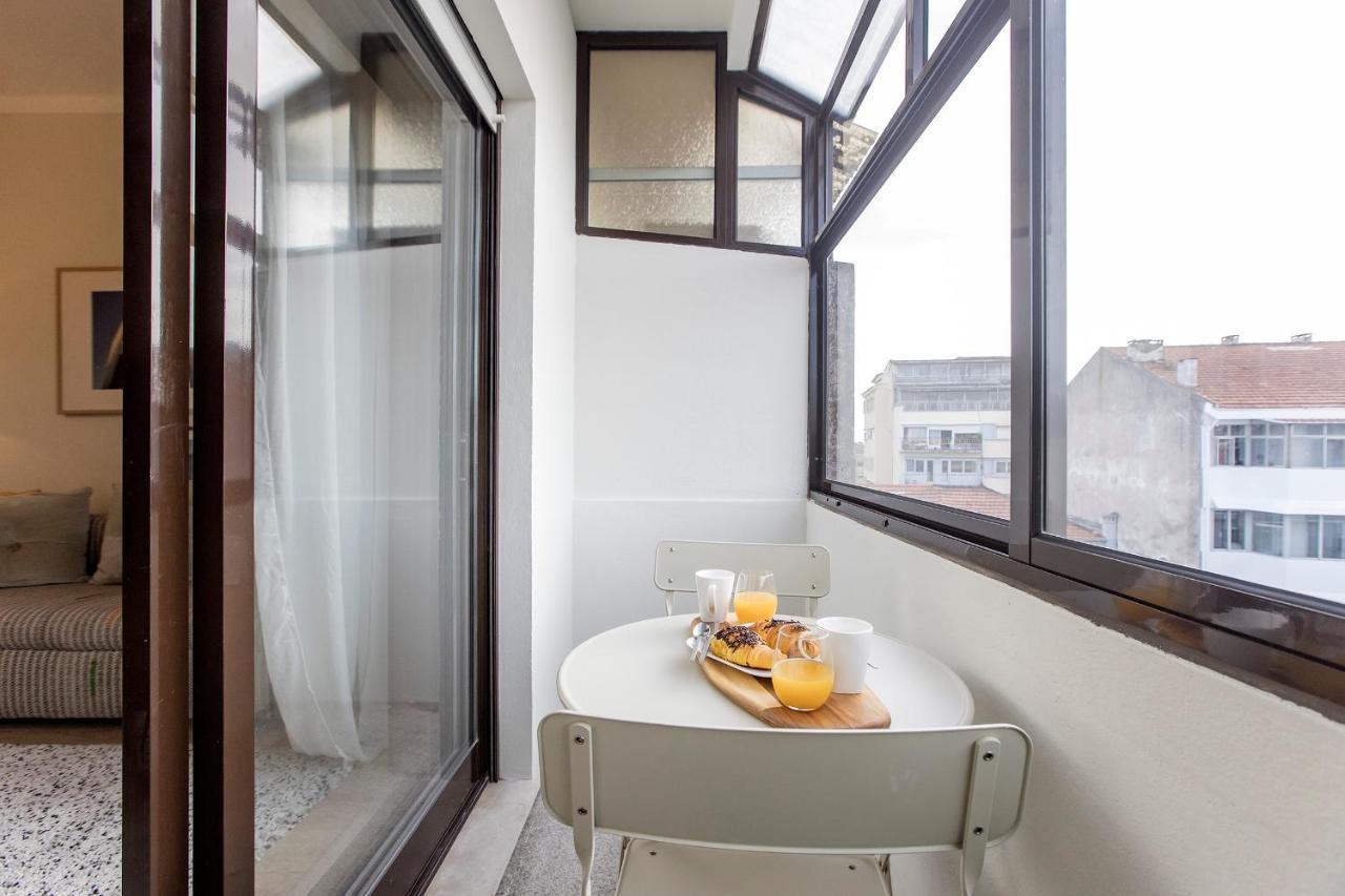 2Br Flat In Bonfim W/ Ac & Balcony By Lovelystay 포르투 외부 사진